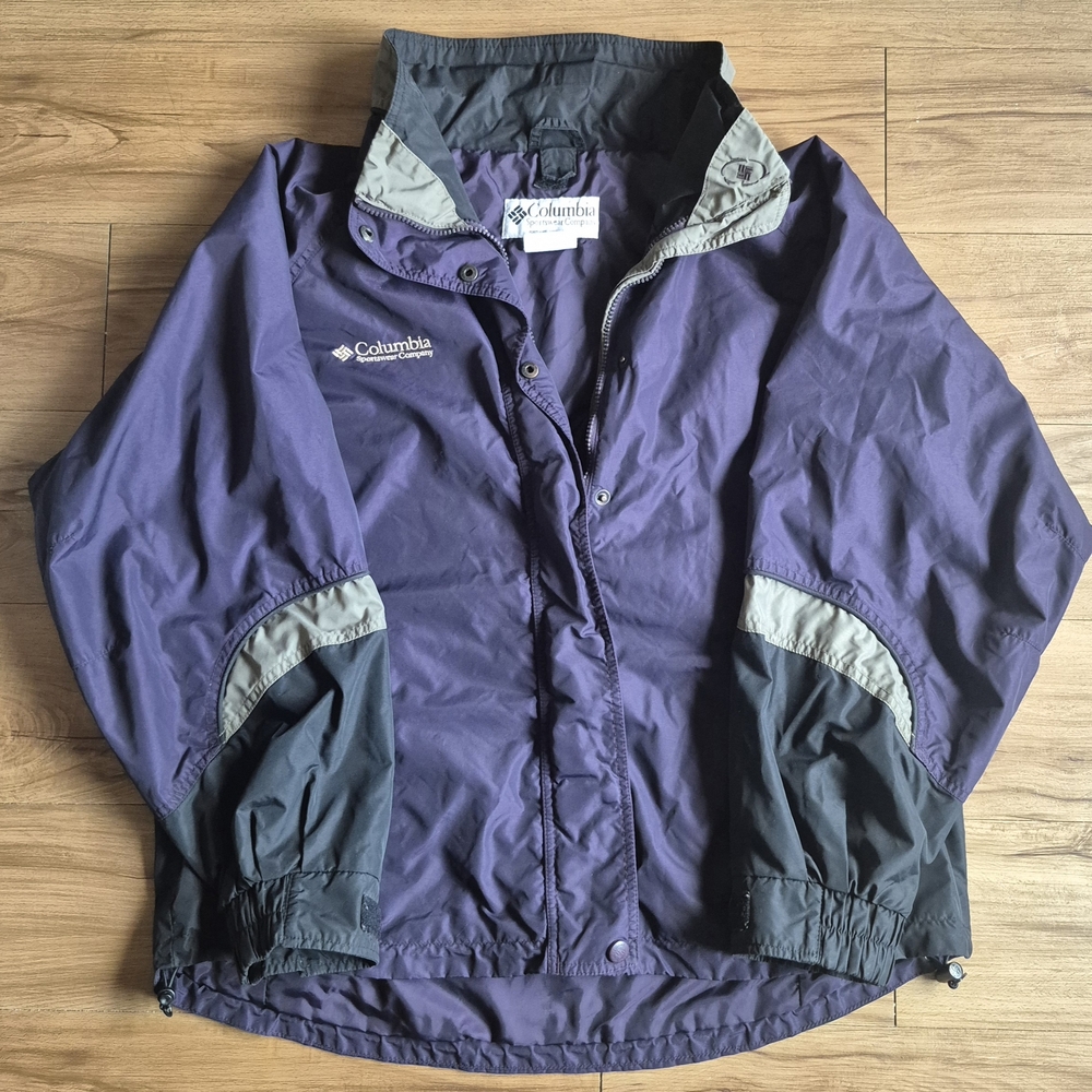 Large Columbia Women's Purple Jacket